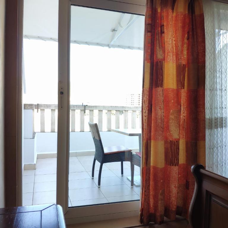 Apartments Stević - Monaco - Studio s Terasom i Pogledom na More - 4