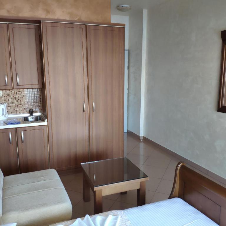 Apartments Stević - Monaco - Studio s Terasom i Pogledom na More - 5