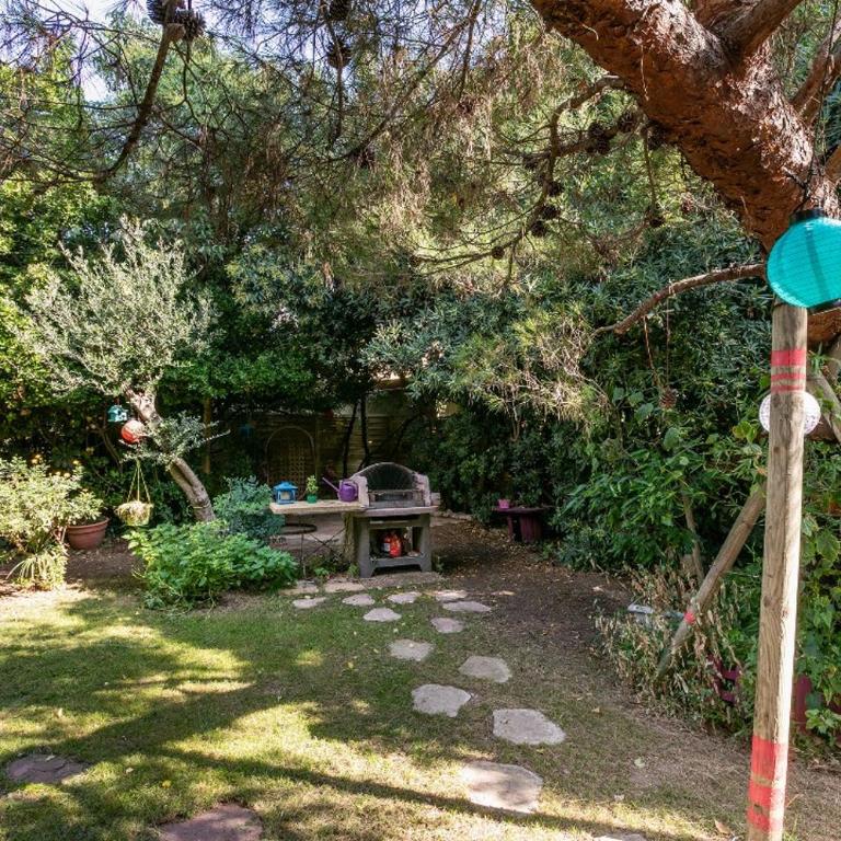 Jardin et bambous, studio cosy, classé 2 étoiles - Appartement - 14