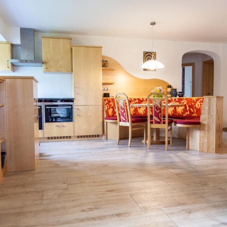 Berghof Reiter - Deluxe Apartment - 12