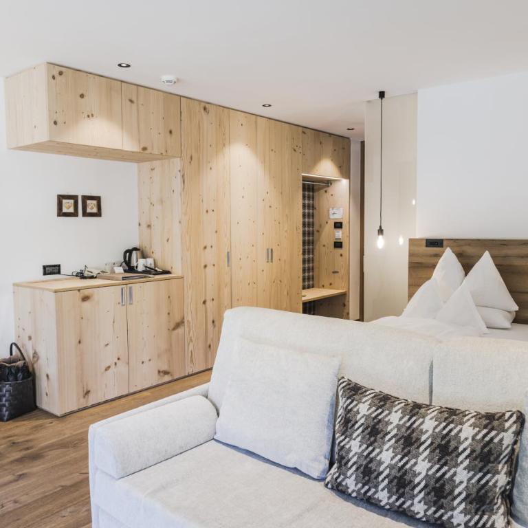Hotel Chalet S - Dolomites Design - adults recommended - Junior Suite - 3