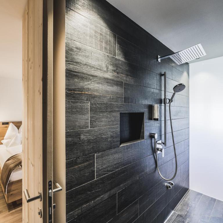 Hotel Chalet S - Dolomites Design - adults recommended - Suite - 8
