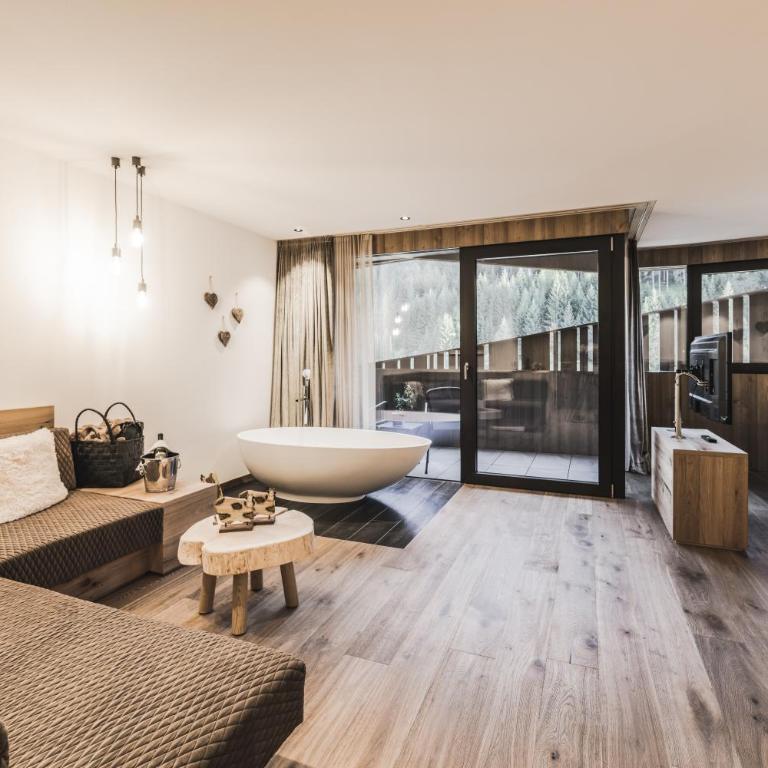 Hotel Chalet S - Dolomites Design - adults recommended - Suite - 10