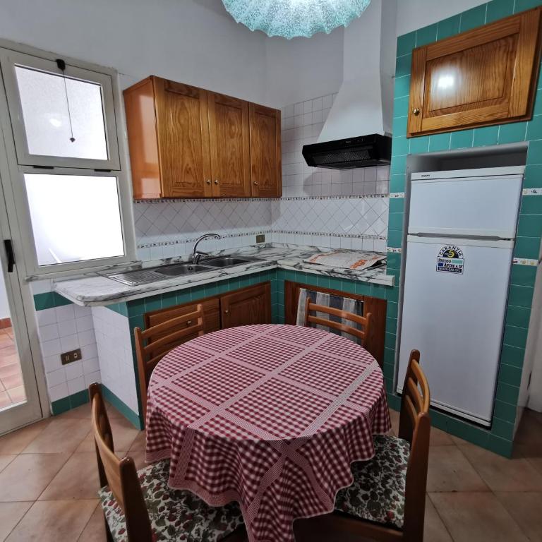 Mondello Vista Mare - Appartamento con 2 Camere da Letto - 2