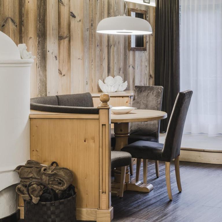 Hotel Chalet S - Dolomites Design - adults recommended - Camera Familiare - 5