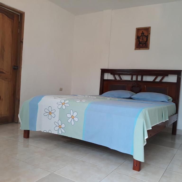 Montañita Garden Hostal - Deluxe Double Room - 1