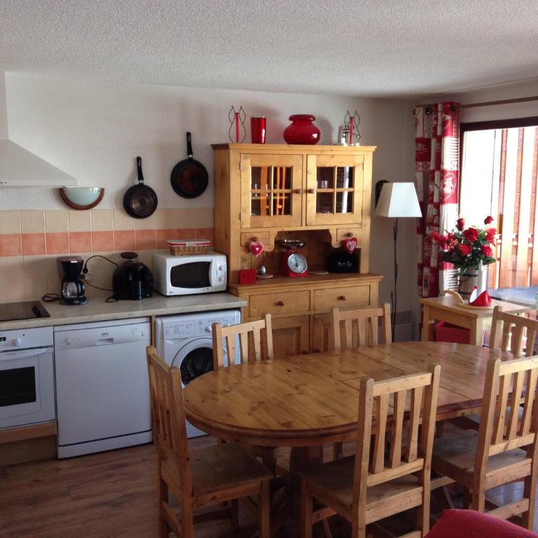 Eden sur les pistes avec vue panoramique sur la vallée - Appartement - 4