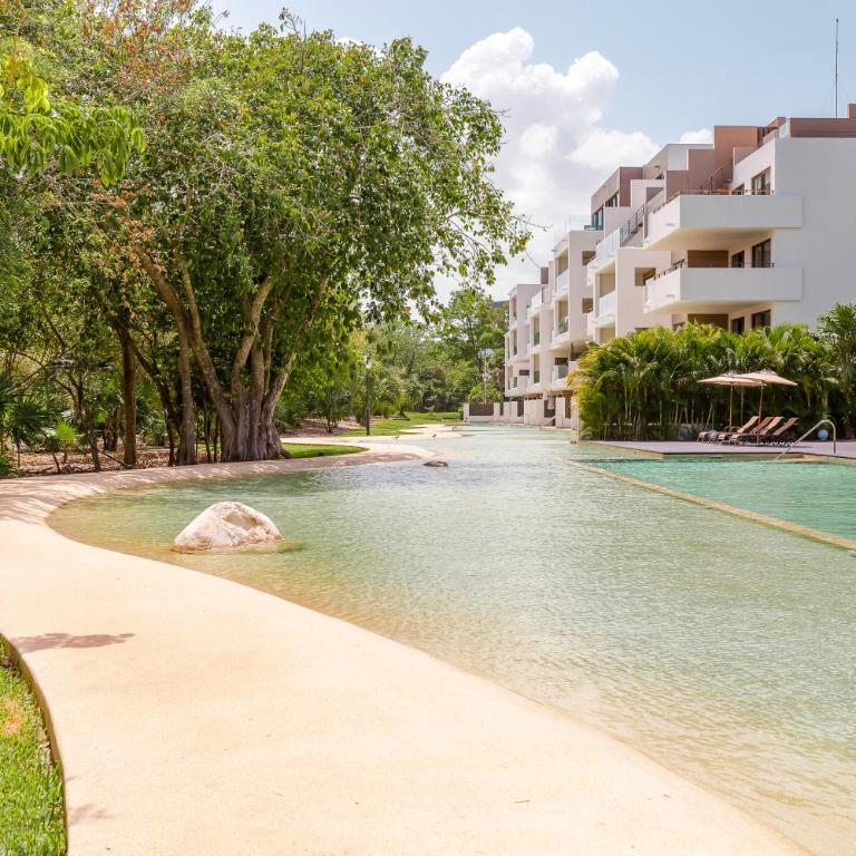 Lorena Ochoa Complex At Grand Coral - Apartamento con vistas a la piscina - 37