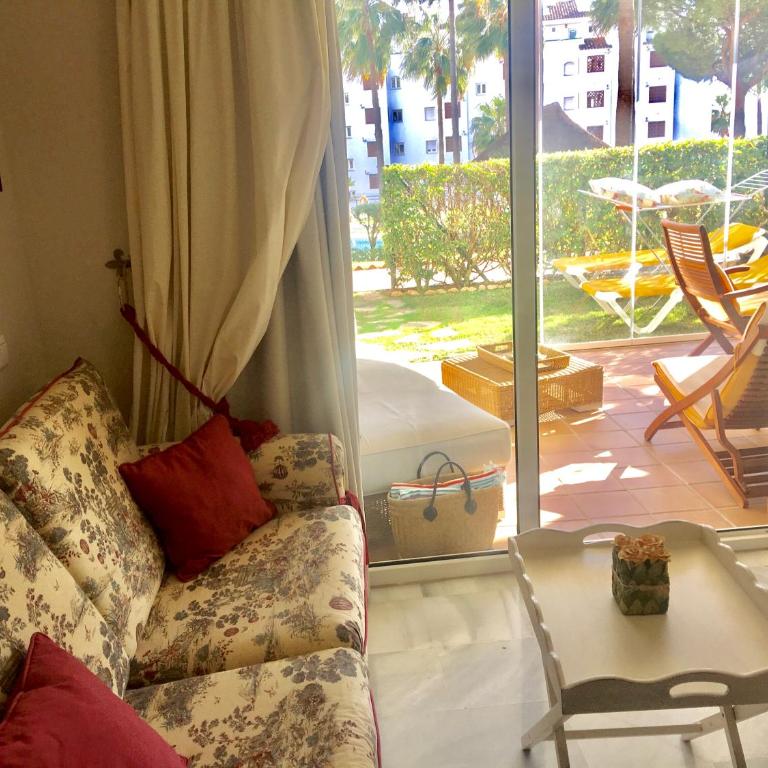 MI CAPRICHO, Beachfront, Grownfloor, Private Garden & Terrace - Apartamento - 48
