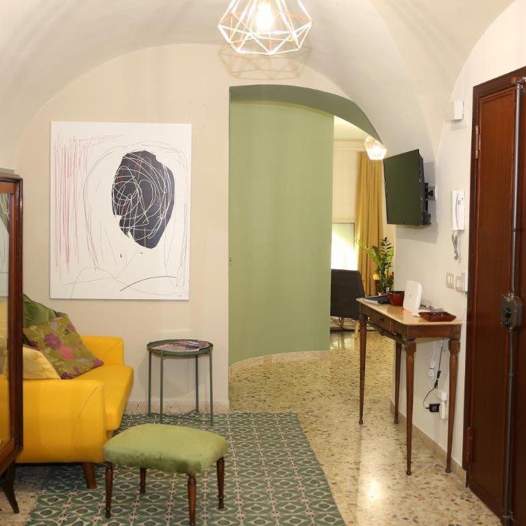 Casa Famoso - Two-Bedroom House - 65
