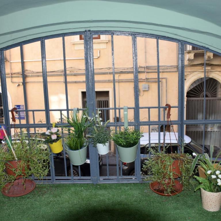 Casa Famoso - Two-Bedroom House - 32