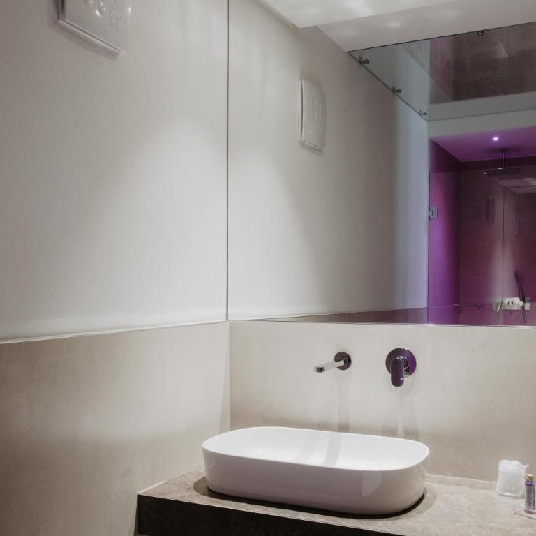 Euvodia Luxury Rooms - Camera Matrimoniale Deluxe - 3