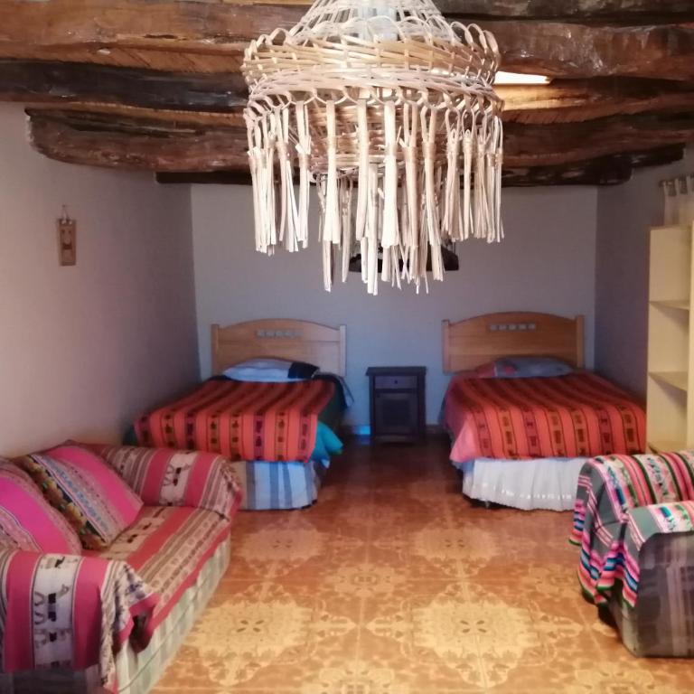 Hostal Candelaria - Habitación Cuádruple con baño privado - 1
