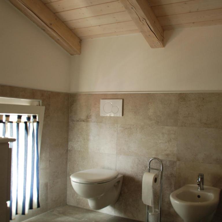 B&B Ca'rina - Camera Familiare con Bagno Privato - 4