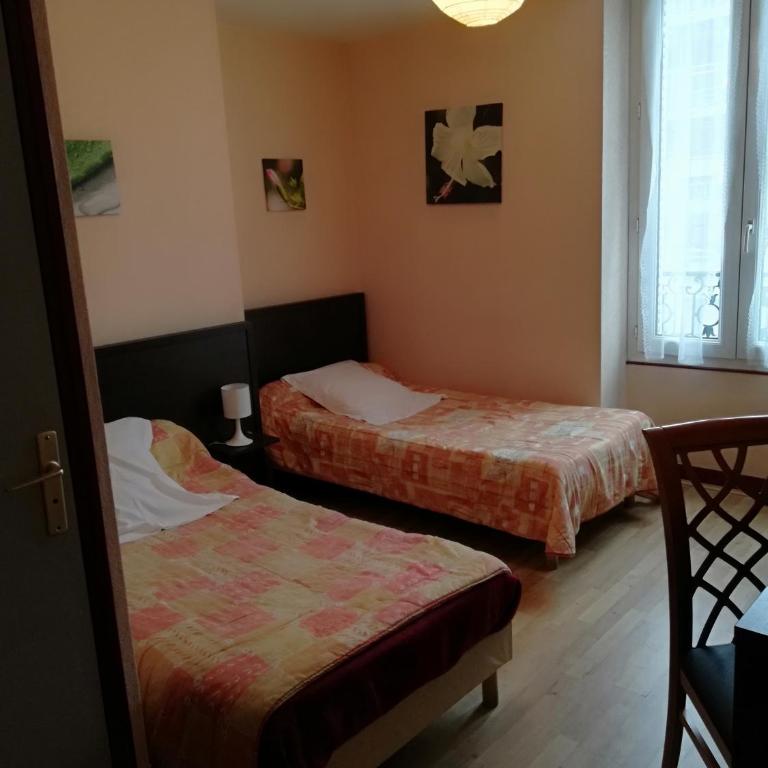 Hôtel de la Poste - Chambre Lits Jumeaux - 7