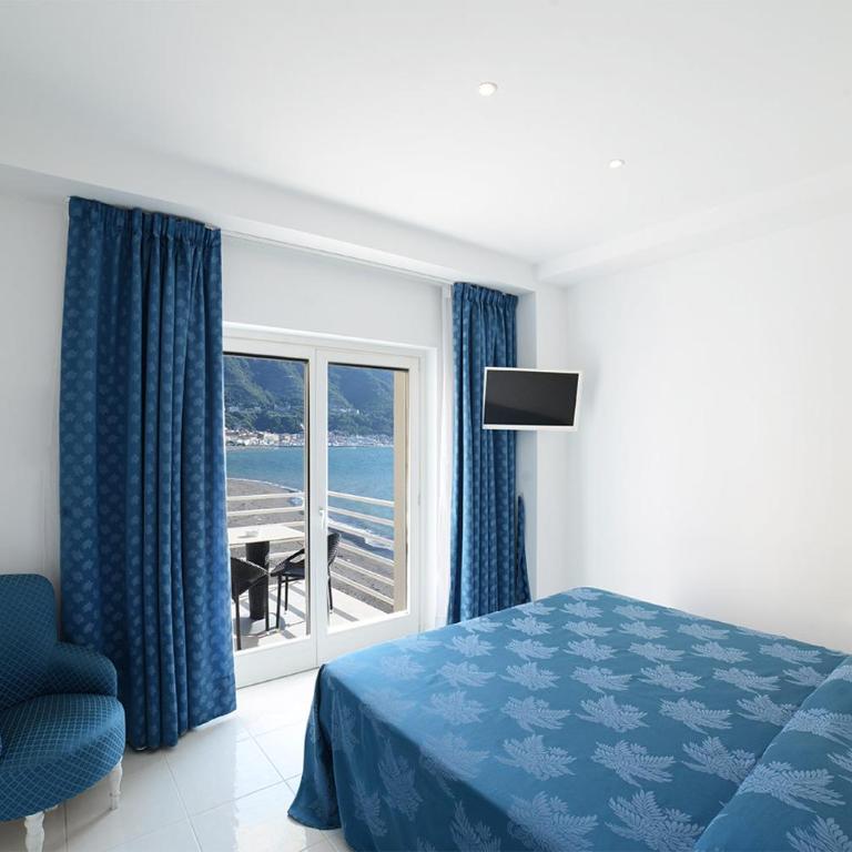 Hotel Miramare Stabia - Camera Matrimoniale/Doppia con Letti Singoli con Vista Mare Parziale - 3