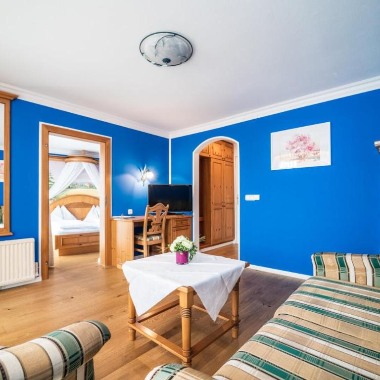 Gasthof zur Post - Junior Suite with Balcony - 4