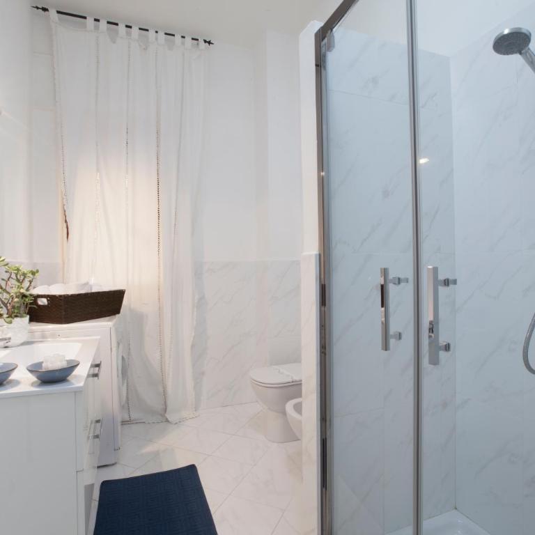 Maison Lubeba - Two-Bedroom Apartment - 11