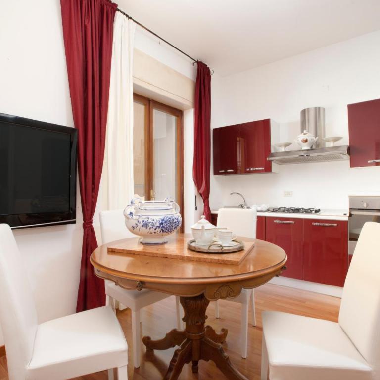 Maison Lubeba - Two-Bedroom Apartment - 4