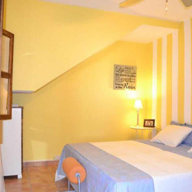 Sea View House - Two-Bedroom House - 9