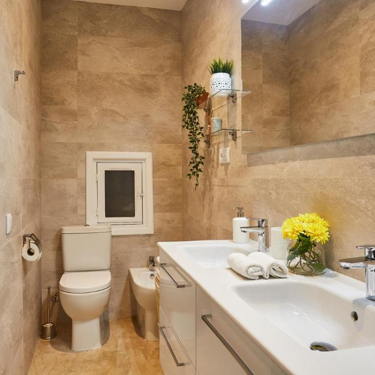 LEEWAYS APARTMENT in ORIENTE - Two-Bedroom Apartment - 11