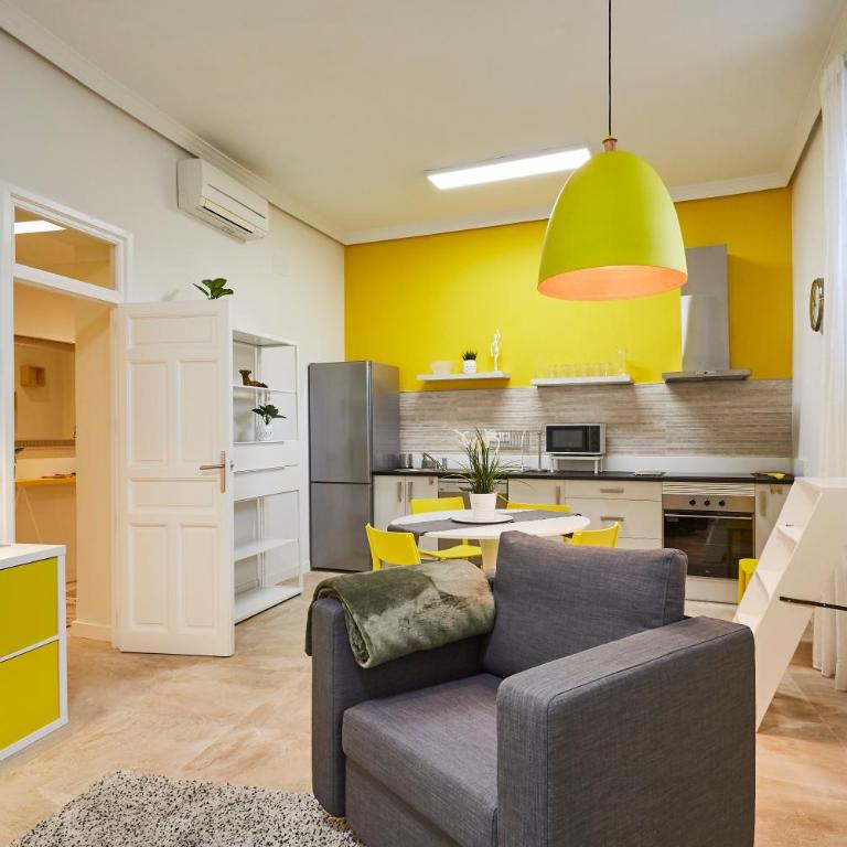 LEEWAYS APARTMENT in ORIENTE - Two-Bedroom Apartment - 13