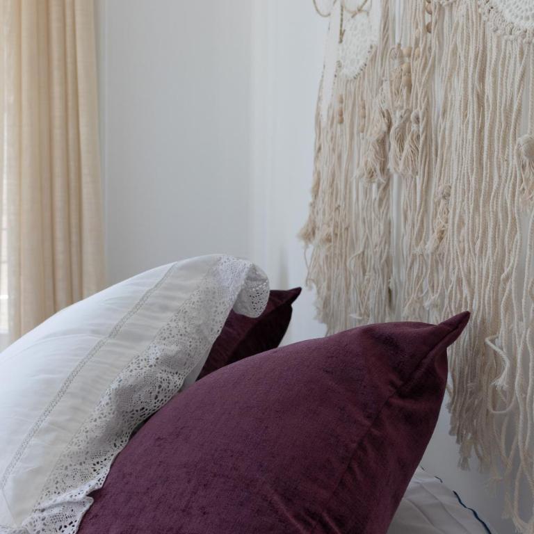 Confort y Diseño con Vistas al Casco Viejo - Three-Bedroom Apartment - 14