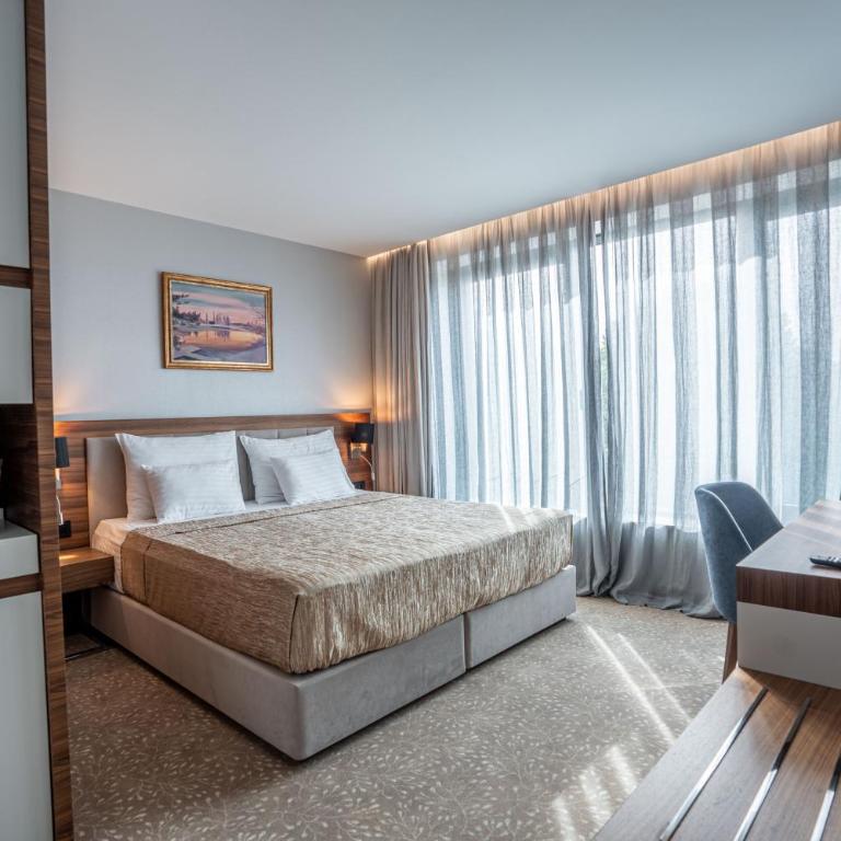 Hotel Tonanti - Dvokrevetna Soba s Bračnim Krevetom/Zasebnim Krevetima i Kupatilom - 3