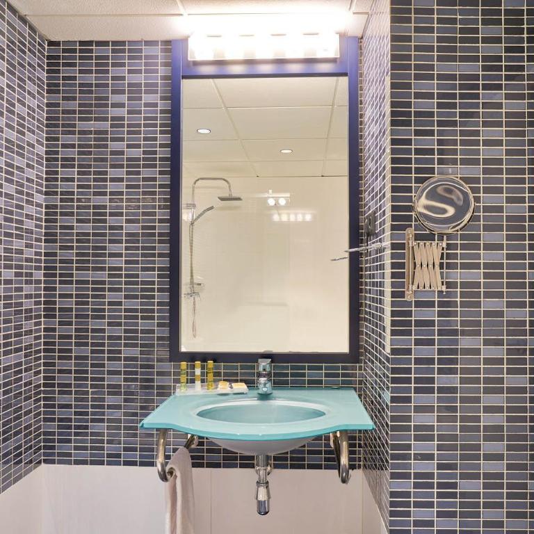 Eurostars Málaga - Habitación Triple - 10