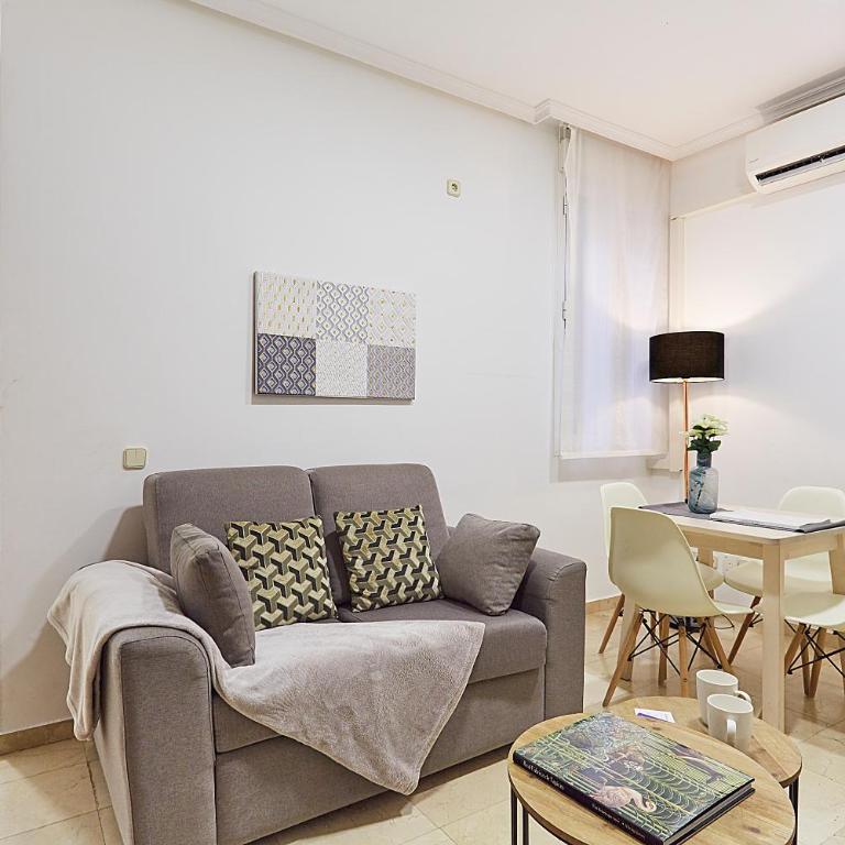 LEEWAYS APARTMENT XIX in GRAN VÍA - Apartment - 1