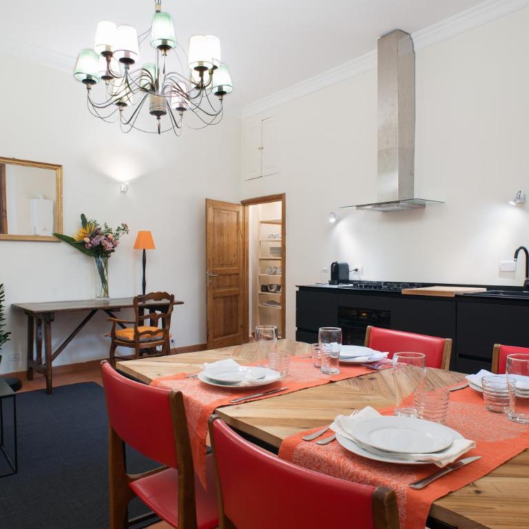 Ponte Vecchio flat with elevator - Two-Bedroom Apartment - 13