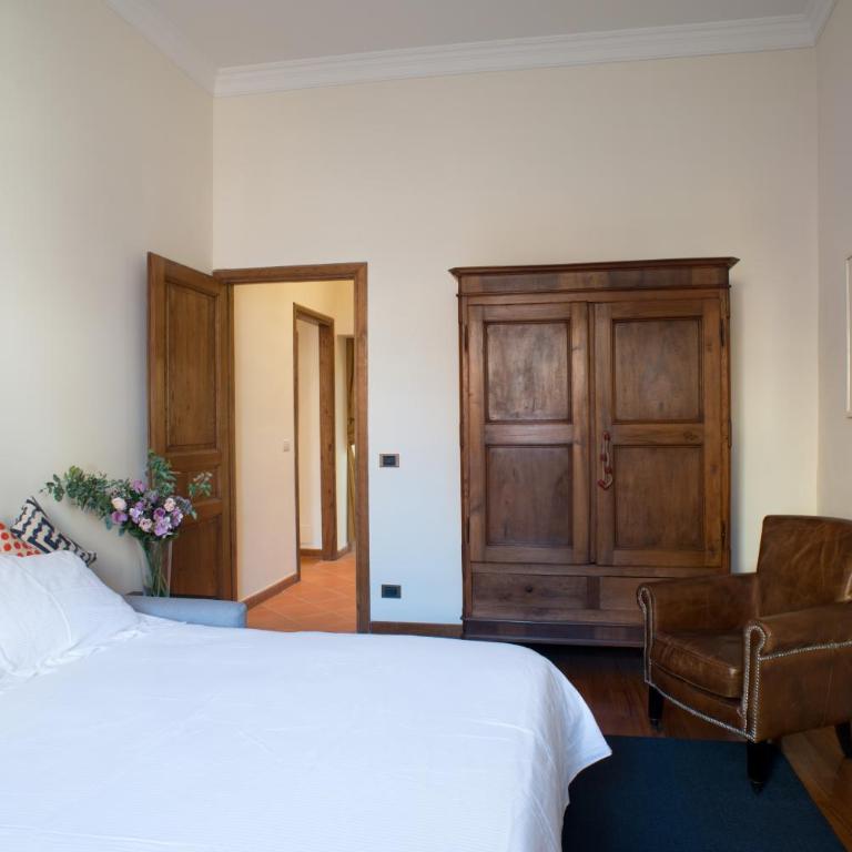 Ponte Vecchio flat with elevator - Two-Bedroom Apartment - 4