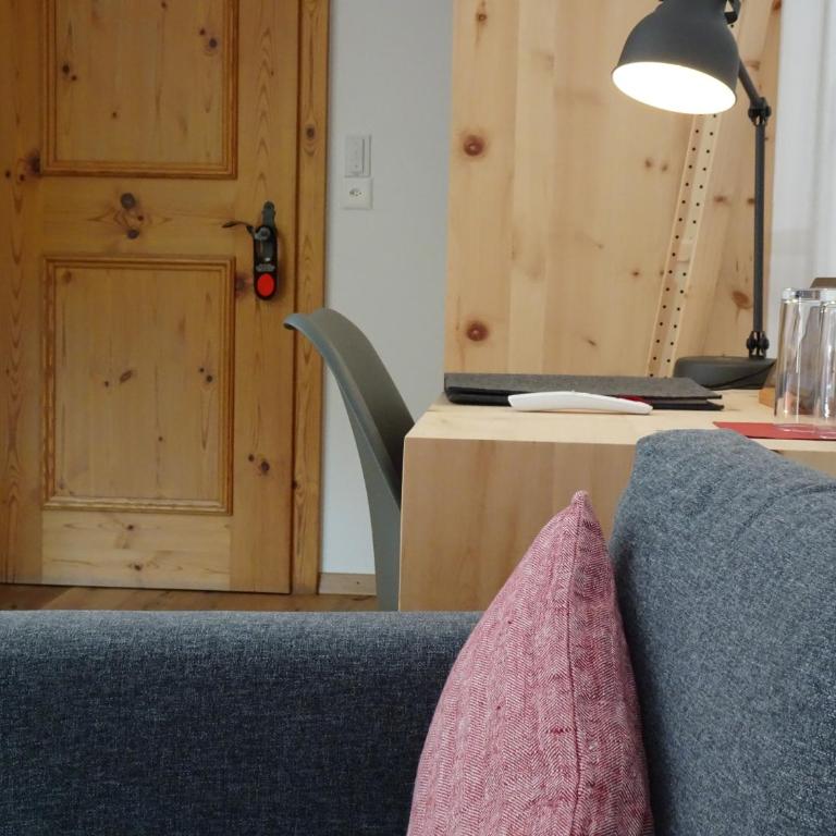 Schorta's Alvetern - Boutique Hotel - Doppelzimmer mit Balkon oder Terrasse - 11