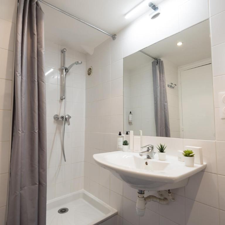 Hotel Beauvoir - Double Room - 4