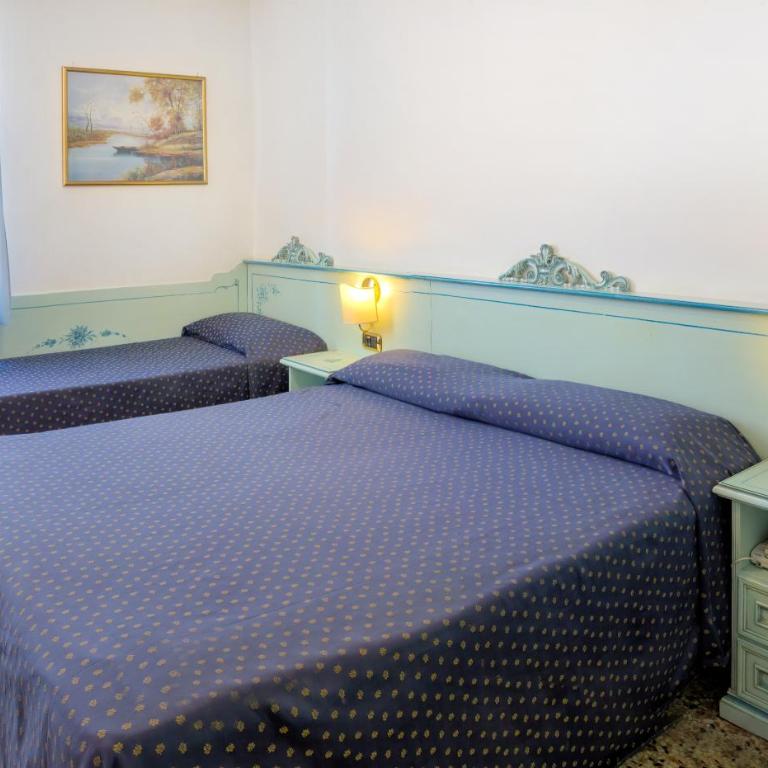 Guesthouse Ca' San Marcuola 2 - Camera Matrimoniale con Vista Canale - 2