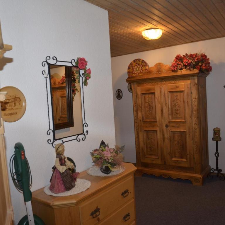 Pension Herzoghäusel - Einzelzimmer mit Balkon - 4