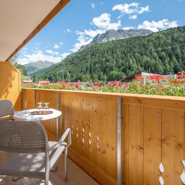Hotel Theiner - Camera Matrimoniale Deluxe con Balcone - 14