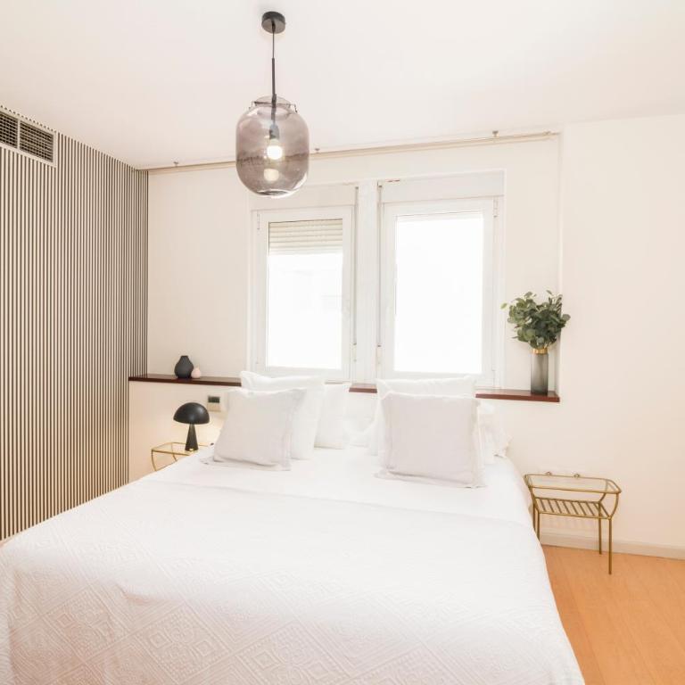 HomeForGuest Design Attic Apartment FREE Parking - Apartamento Deluxe - 19
