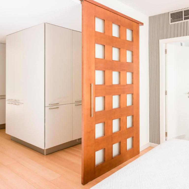 HomeForGuest Design Attic Apartment FREE Parking - Apartamento Deluxe - 17