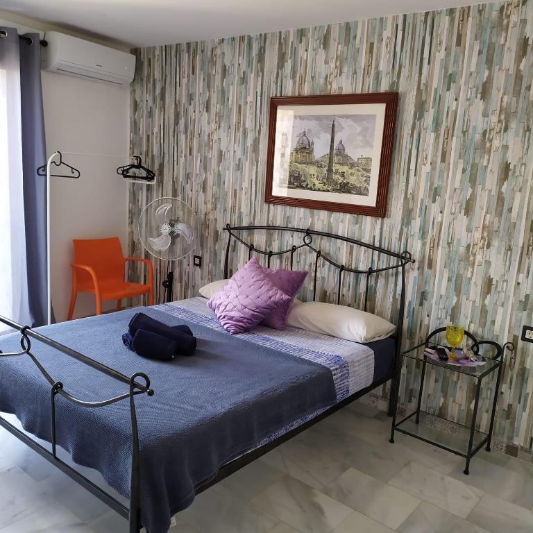 Málaga Centro Hostel - Habitación Doble con baño privado - 5