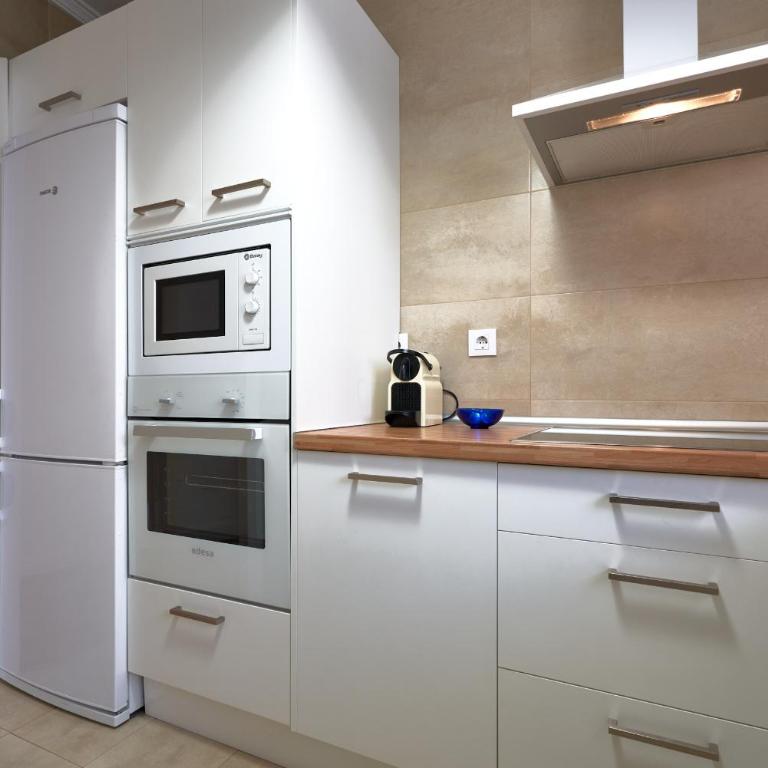 SUNN Apartments Amador de los Ríos, by Homing U - Two Bedroom Apartment two bathrooms with terrace - 7