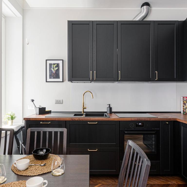 Hostmate -Milano - Via Freguglia - Guastalla - Appartamento con 2 Camere da Letto - 12