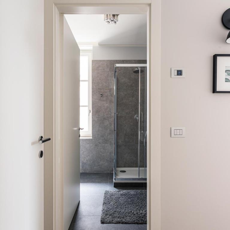 Hostmate -Milano - Via Freguglia - Guastalla - Appartamento con 2 Camere da Letto - 34