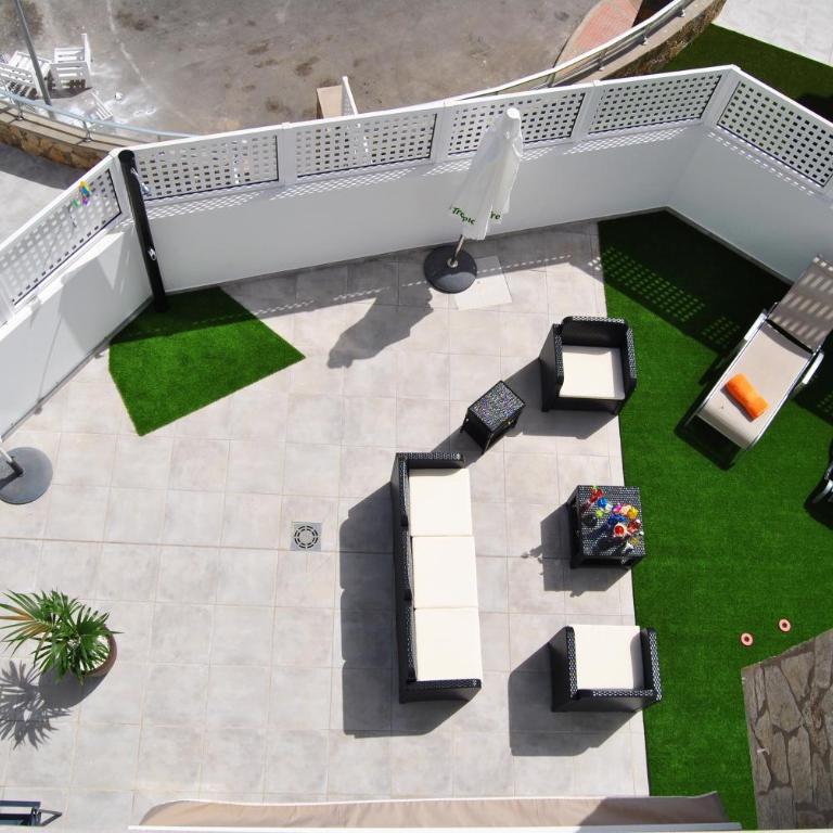 Big Villa Tauro with Private Heated Saltwater Pool & Jacuzzi & BBQ & Game Room & Arcade Games - Villa - 4