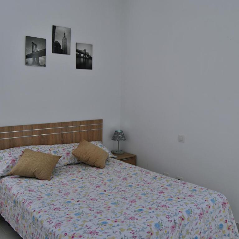 Big Villa Tauro with Private Heated Saltwater Pool & Jacuzzi & BBQ & Game Room & Arcade Games - Villa - 73