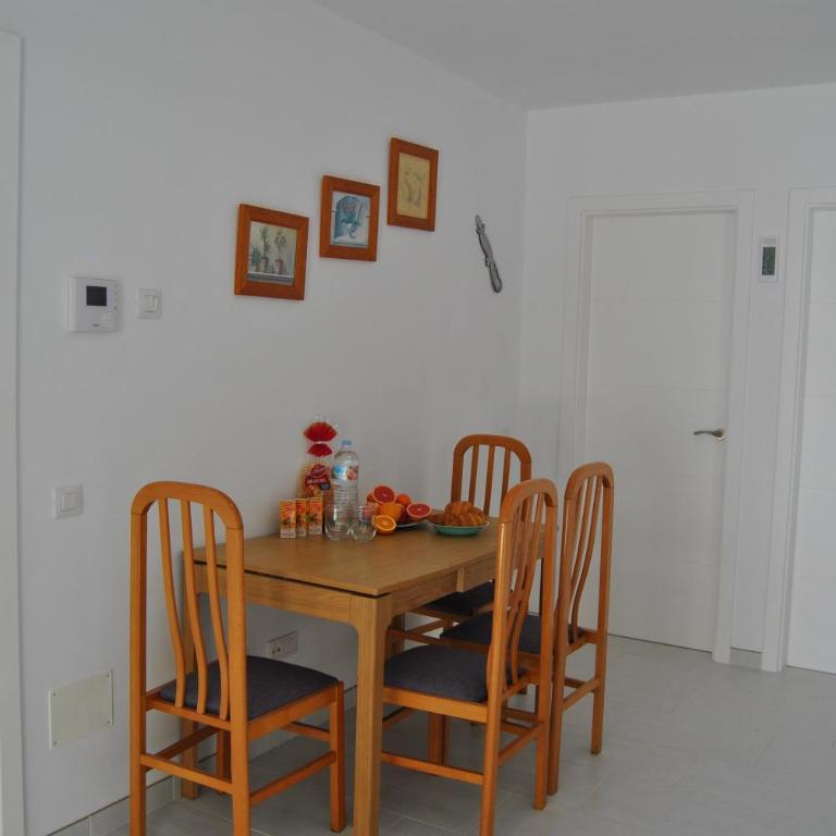 Big Villa Tauro with Private Heated Saltwater Pool & Jacuzzi & BBQ & Game Room & Arcade Games - Villa - 50