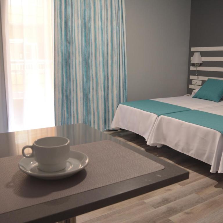 Apartamentos RF Bambi Adults Only - Estudio con balcón - 9