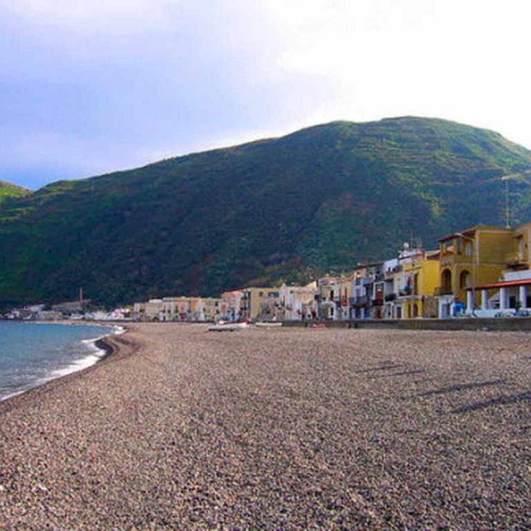 Trilocale 5 posti letto a pochi passi dal mare - Appartamento con 2 Camere da Letto - 18