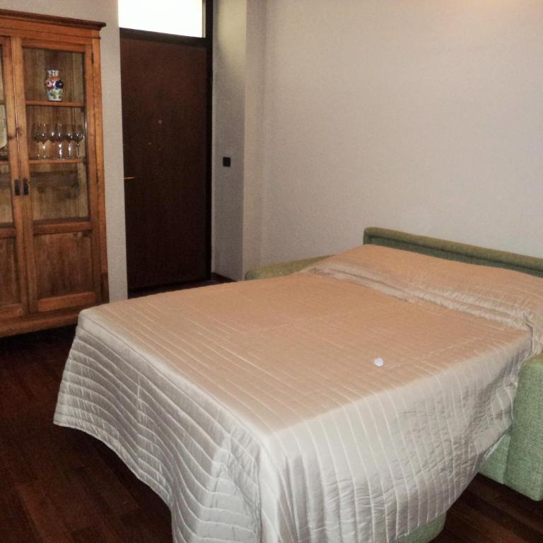 VIA PERTINACE 1 - APPARTAMENTO - Appartamento con 2 Camere da Letto - 2