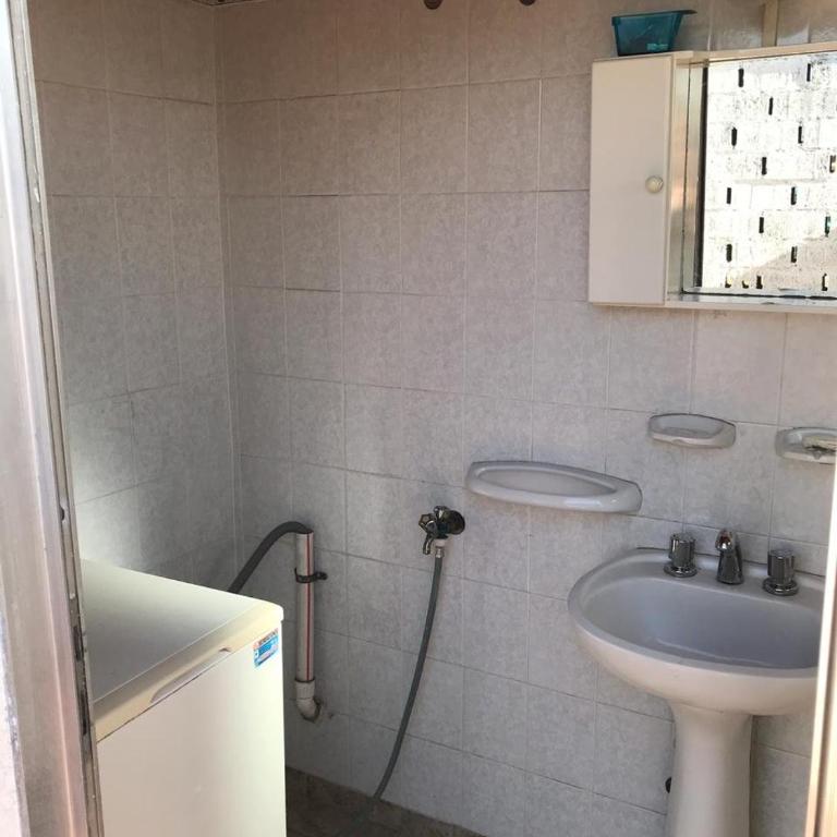 AMPLIO DEPARTAMENTO EN SANTA ROSA - Apartamento de 3 dormitorios - 18